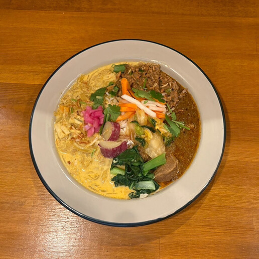 スパイスカレー（motoe CURRY）| 放出栄町商店街